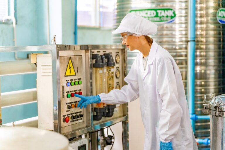 Diagnoza i naprawa usterek w systemie uzdatniania wody procesowej