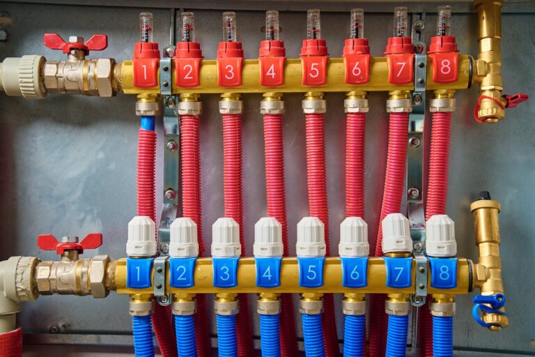 Praktyczny przewodnik po złączkach elektrycznych i hydraulicznych