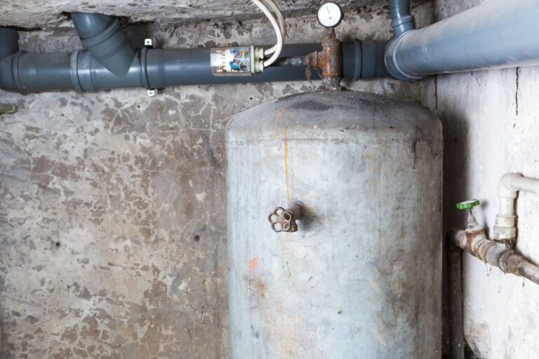 Jak rozpoznać uszkodzoną membranę w naczyniu wzbiorczo?