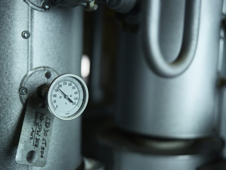 Jak sprawdzić czy zawór bezpieczeństwa w bojlerze działa?