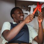 Jak wybrać odpowiednie elementy do instalacji wodociągowych w budynkach