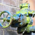 Co robić gdy zawór odcinający przy wodomierzu przecieka?